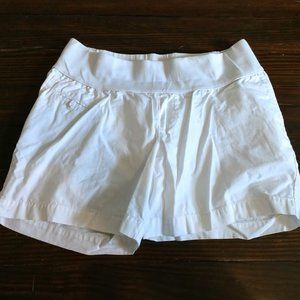 Liz Lange Maternity White Shorts | M
